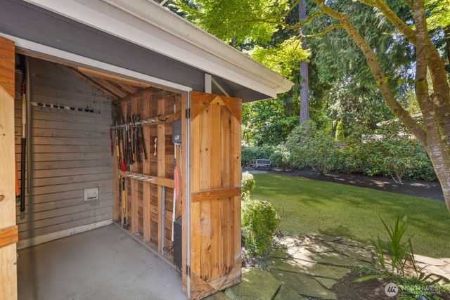 21603 NE 22nd Court, Sammamish, WA 98074