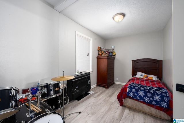 8226 5TH AVENUE N, Birmingham, AL 35206