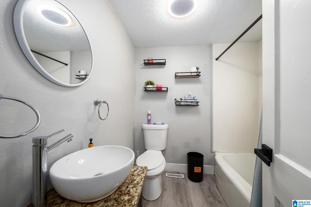 8226 5TH AVENUE N, Birmingham, AL 35206