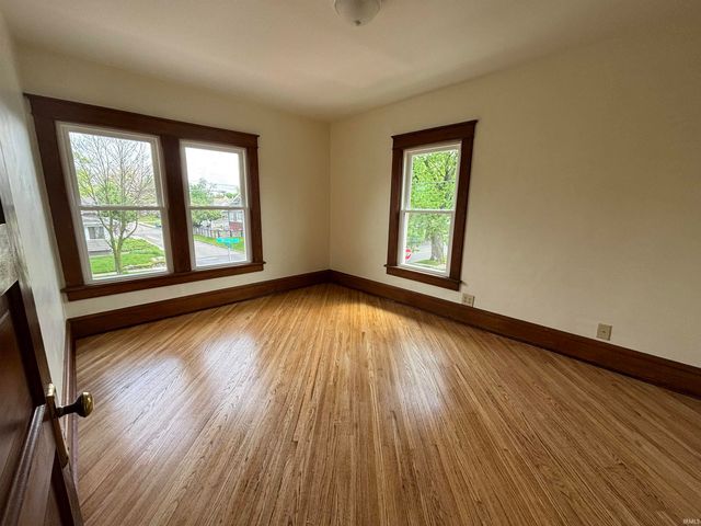 404 W Wiley Avenue, Bluffton, IN 46714