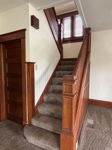 404 W Wiley Avenue, Bluffton, IN 46714
