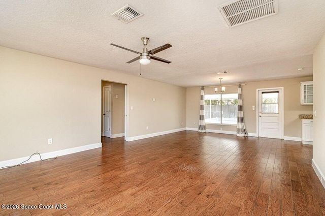 239 Glenwood Avenue, Satellite Beach, FL 32937