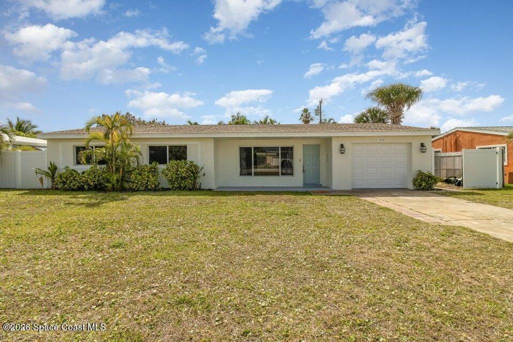 239 Glenwood Avenue, Satellite Beach, FL 32937