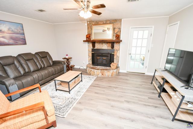 205 Scarborough Road, Centerville, GA 31028