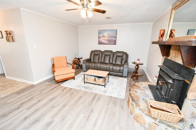 205 Scarborough Road, Centerville, GA 31028