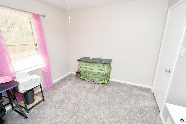 205 Scarborough Road, Centerville, GA 31028