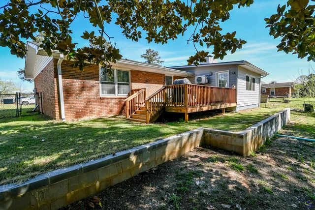 205 Scarborough Road, Centerville, GA 31028