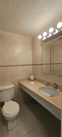 1980 S Ocean Dr 15K, Hallandale Beach, FL 33009