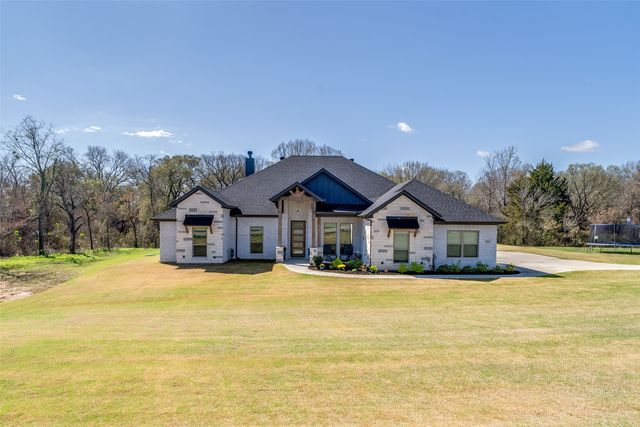 1036 Kessler Road, Weatherford, TX 76087