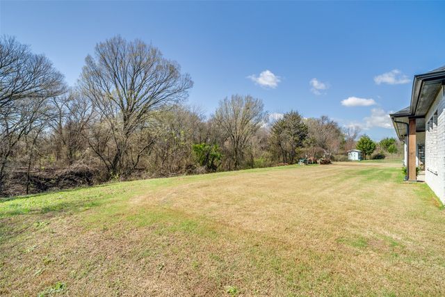 1036 Kessler Road, Weatherford, TX 76087