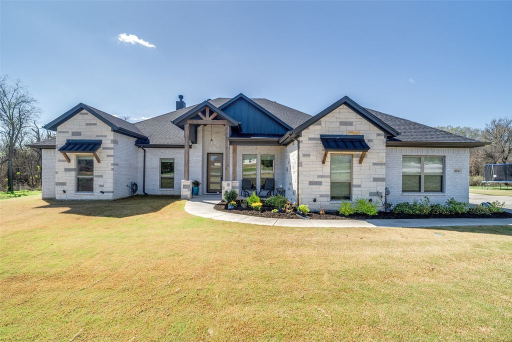 1036 Kessler Road, Weatherford, TX 76087