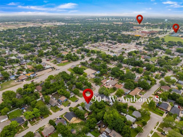 904 W Anthony Street, Fort Worth, TX 76115
