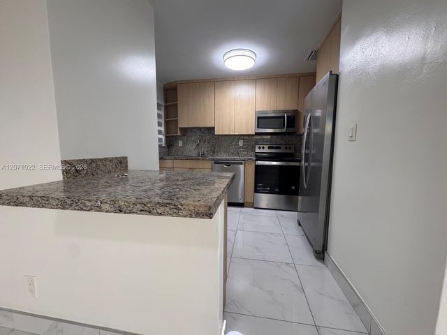 7135 SW 22nd Street 7137, Miami, FL 33155