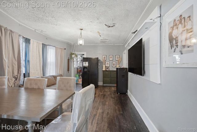 2553 Central Street, Detroit, MI 48209