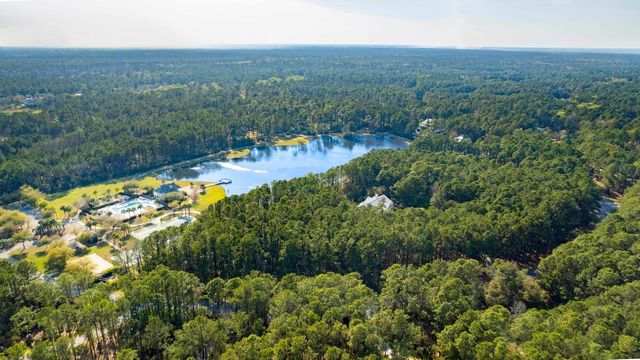 3067 Vanderbilt Blvd., Pawleys Island, SC 29585