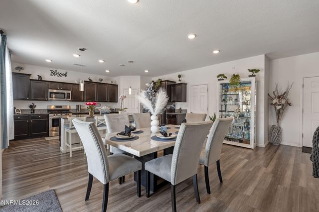 8015 Flint Springs Drive, Sun Valley, NV 89433
