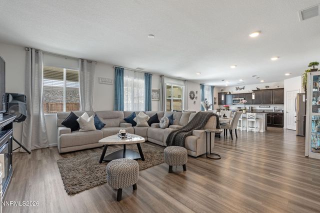 8015 Flint Springs Drive, Sun Valley, NV 89433