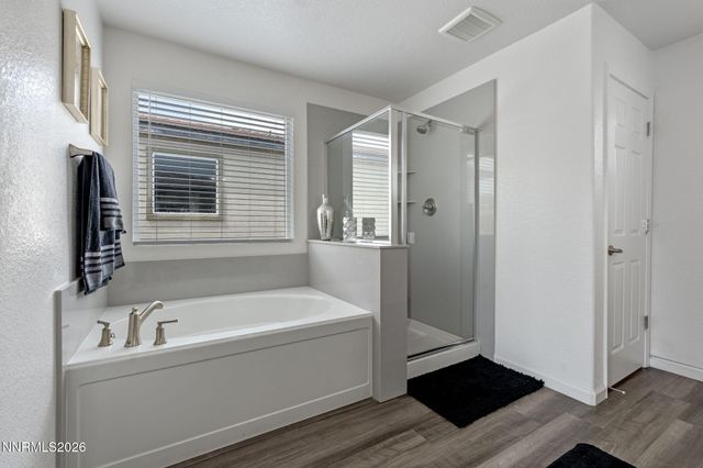 8015 Flint Springs Drive, Sun Valley, NV 89433