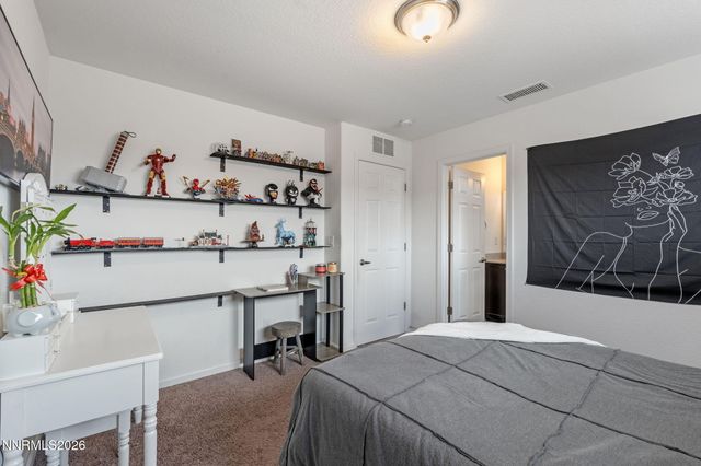 8015 Flint Springs Drive, Sun Valley, NV 89433