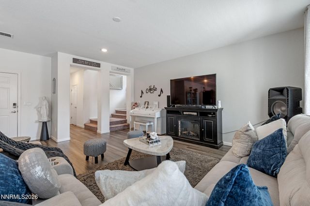 8015 Flint Springs Drive, Sun Valley, NV 89433