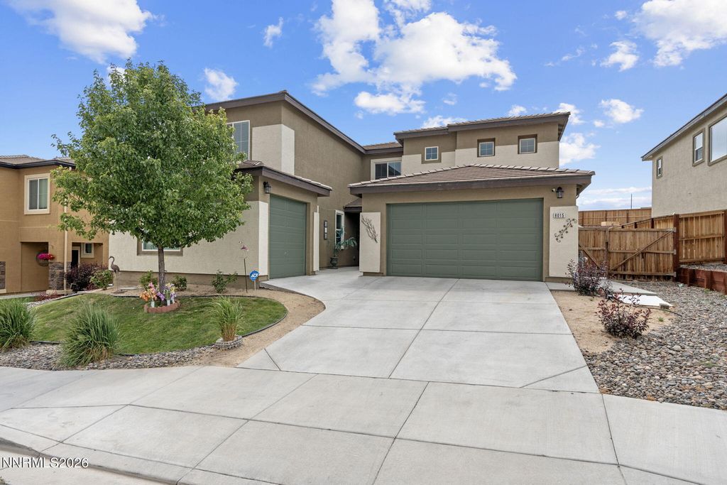 8015 Flint Springs Drive, Sun Valley, NV 89433