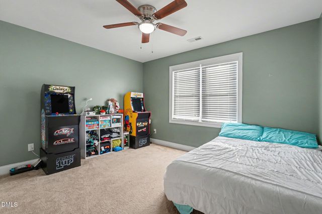 297 Hawkesburg Drive, Clayton, NC 27527