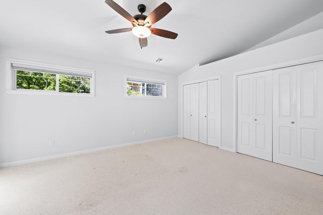 111 McCully Lane, Jacksonville, OR 97530