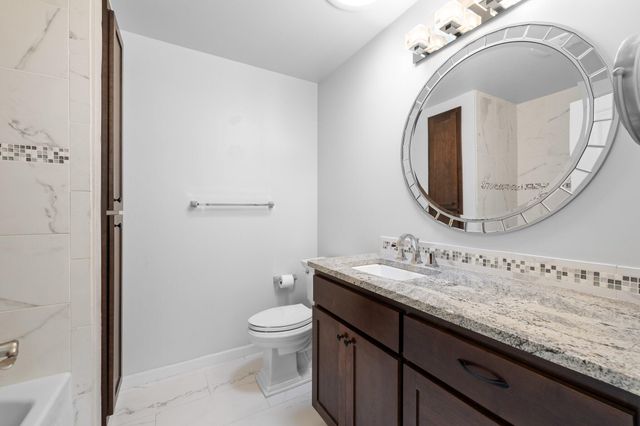 111 McCully Lane, Jacksonville, OR 97530