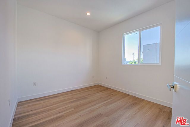 11443 Hatteras Street, North Hollywood (los Angeles), CA 91601