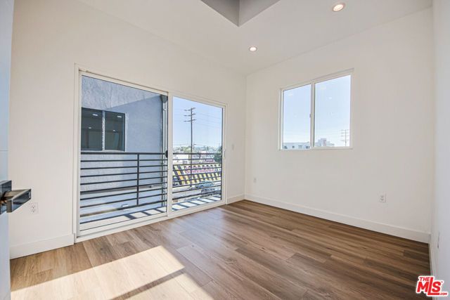11443 Hatteras Street, North Hollywood (los Angeles), CA 91601