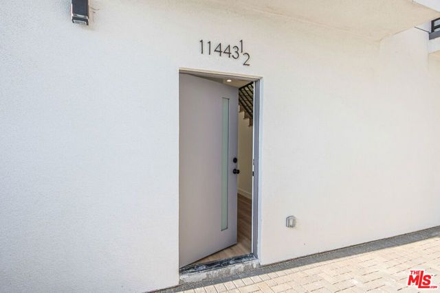 11443 Hatteras Street, North Hollywood (los Angeles), CA 91601