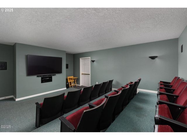 1113 N HIGHWAY 101 48, Depoe Bay, OR 97341