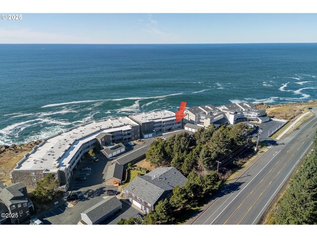 1113 N HIGHWAY 101 48, Depoe Bay, OR 97341