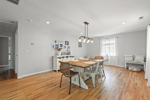 15 Renzulli Road, Norwalk, CT 06851