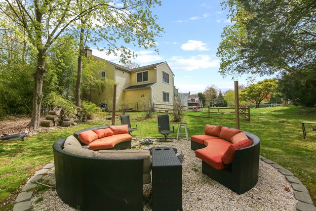 15 Renzulli Road, Norwalk, CT 06851