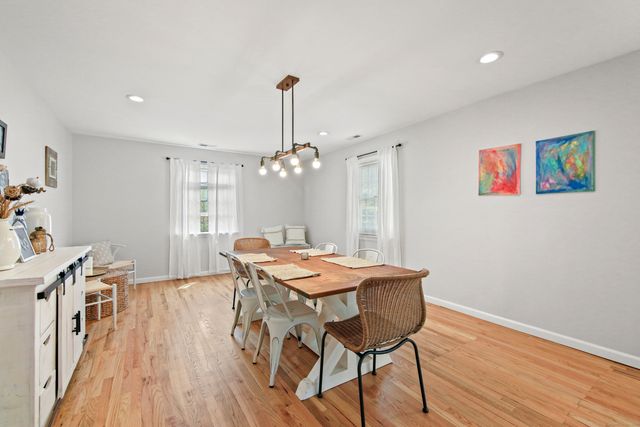 15 Renzulli Road, Norwalk, CT 06851