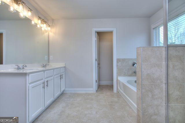 497 Lawson Drive 27, Mansfield, GA 30055