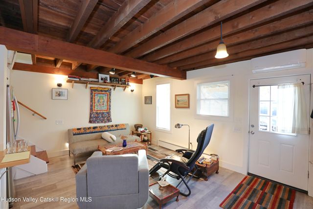 353 Washington Avenue, Kingston, NY 12401