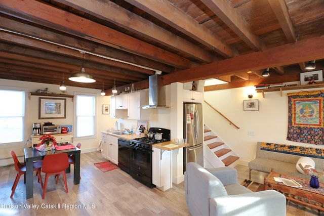 353 Washington Avenue, Kingston, NY 12401