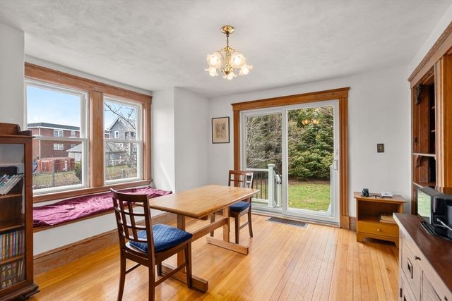 4 Edwin St, Quincy, MA 02171