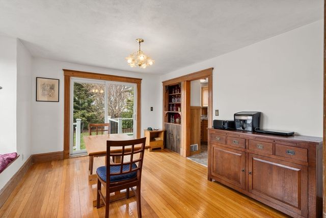 4 Edwin St, Quincy, MA 02171