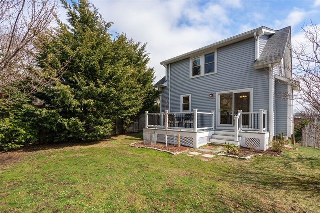 4 Edwin St, Quincy, MA 02171