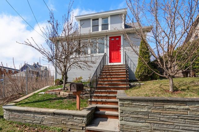 4 Edwin St, Quincy, MA 02171