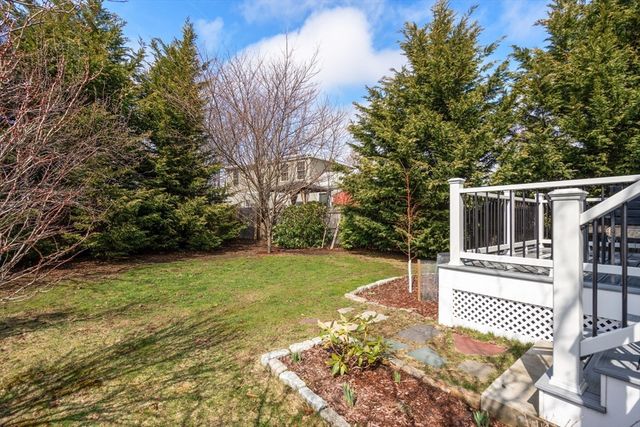 4 Edwin St, Quincy, MA 02171