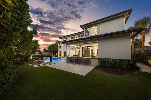 117 Thatch Palm Cove, Boca Raton, FL 33432