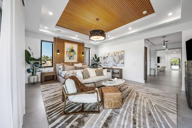 117 Thatch Palm Cove, Boca Raton, FL 33432