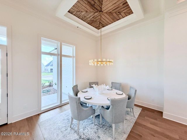 212 Sabal Grove Lane, Youngsville, LA 70592