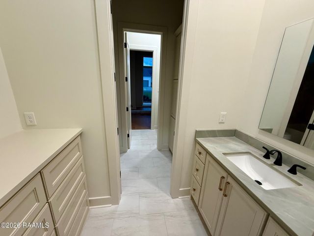 212 Sabal Grove Lane, Youngsville, LA 70592