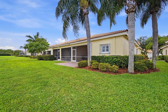 2340 Windjammer Way, West Palm Beach, FL 33411