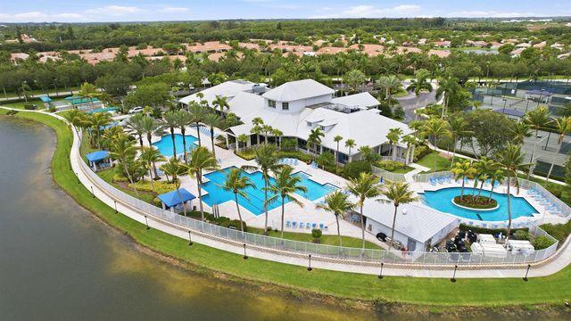 2340 Windjammer Way, West Palm Beach, FL 33411